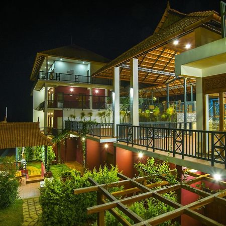 Olive Golden Ridge Resort Chinnakanal Εξωτερικό φωτογραφία