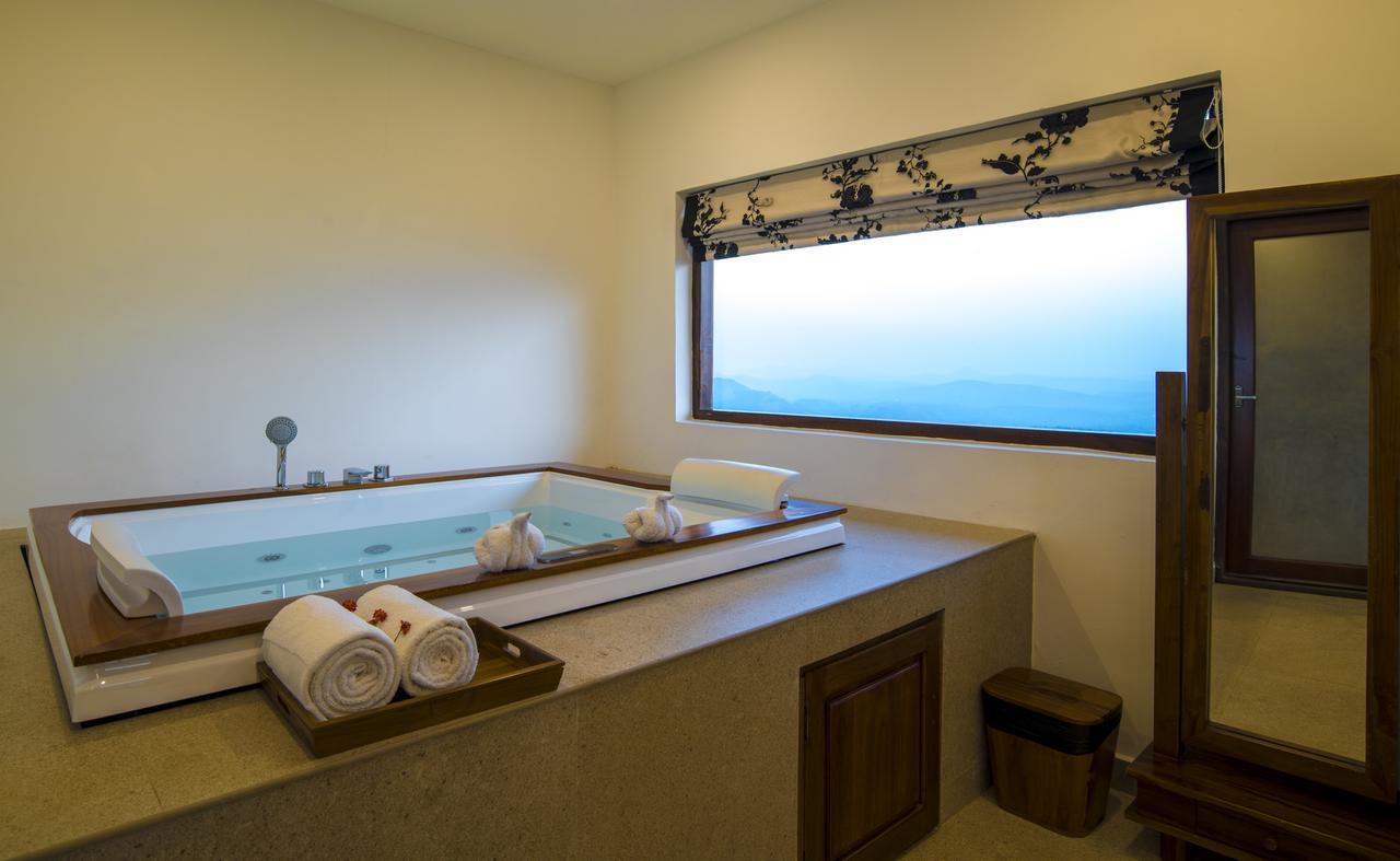 Olive Golden Ridge Resort Chinnakanal Εξωτερικό φωτογραφία